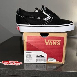 Toddlers classic slip on Vans (brand new)